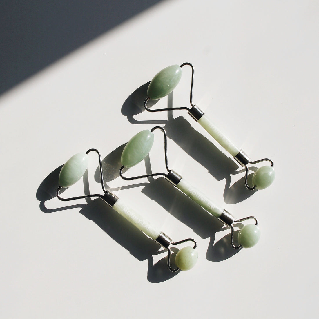 A Video Guide - How to use a Facial Roller
