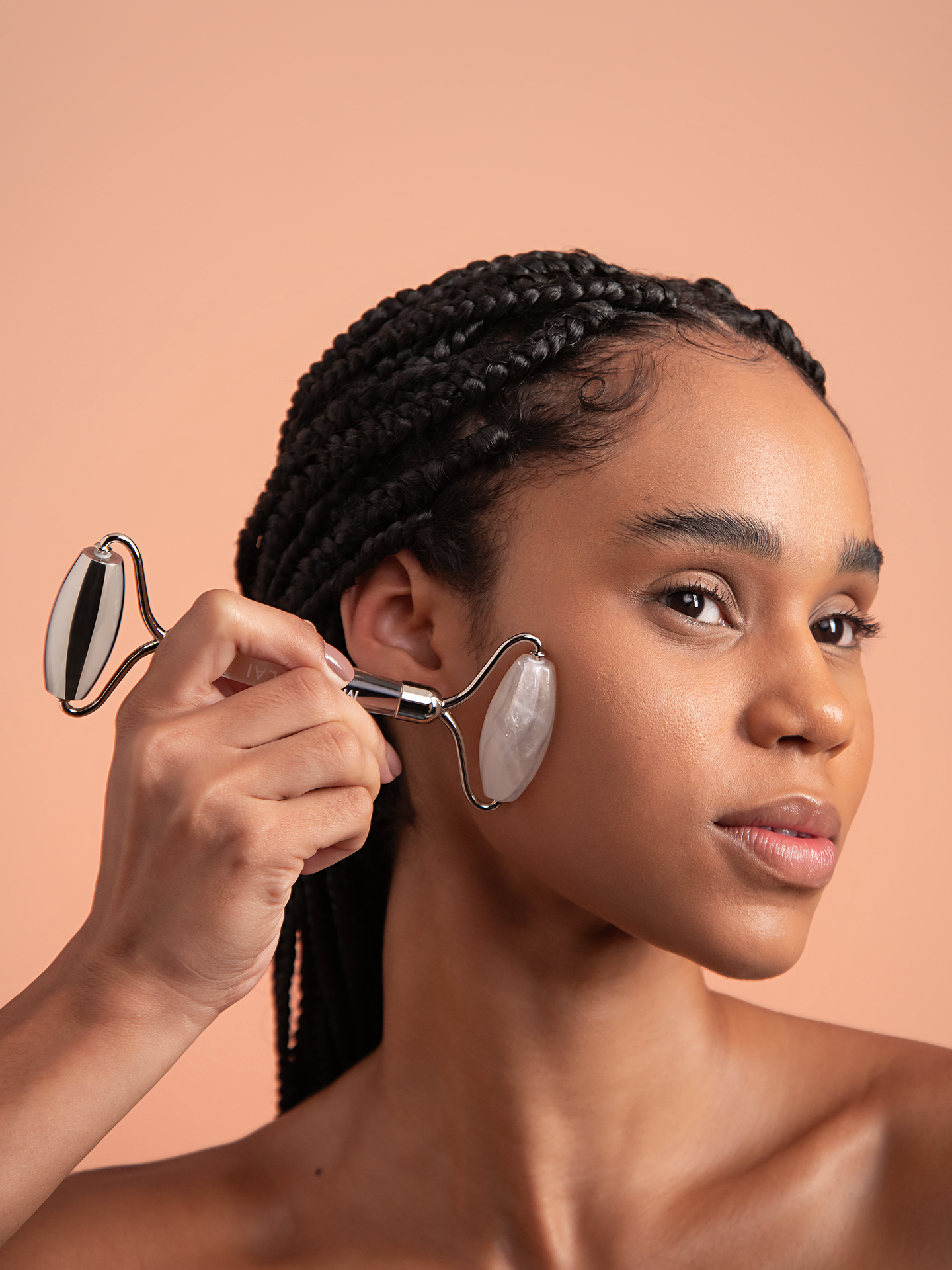 The Vitality Qi Myofascial Release & Cryo Facial Roller with