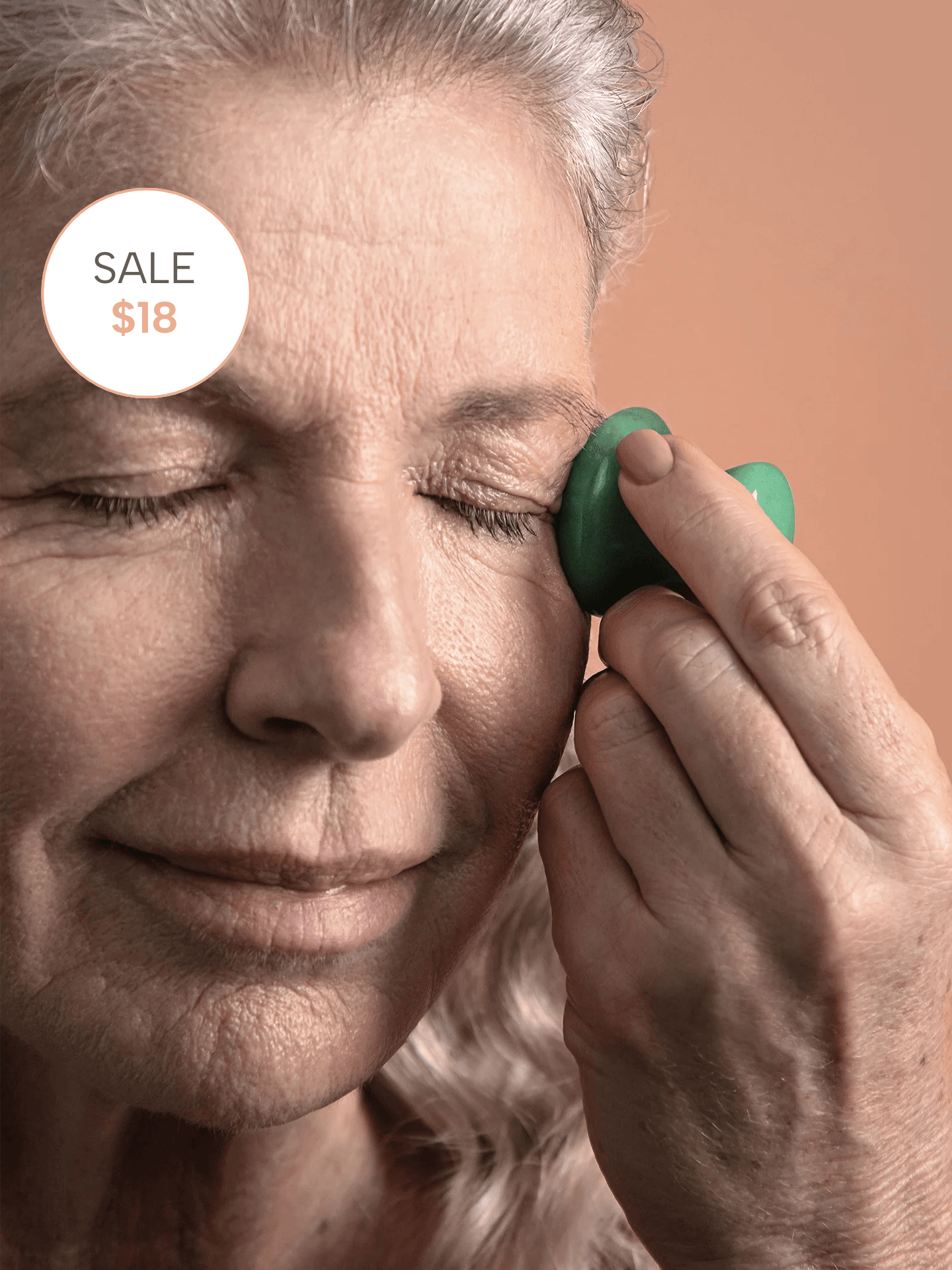 The De-Puffing Jade Eye Massage Tool