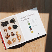 The Five Elements Cookbook: A Guide to Traditional Chinese Medicine Food Therapy